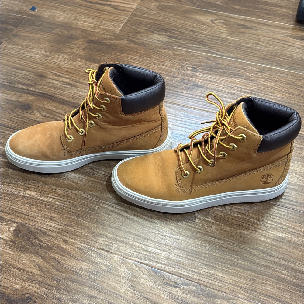 Timberland Light Brown Leather Boots - Picture 2 of 6